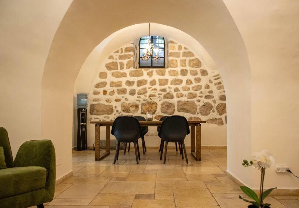 Cozy Heritage Home Jerusalém Exterior foto